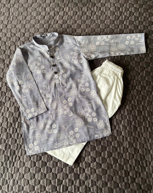 GRAY FLORAL IRISH