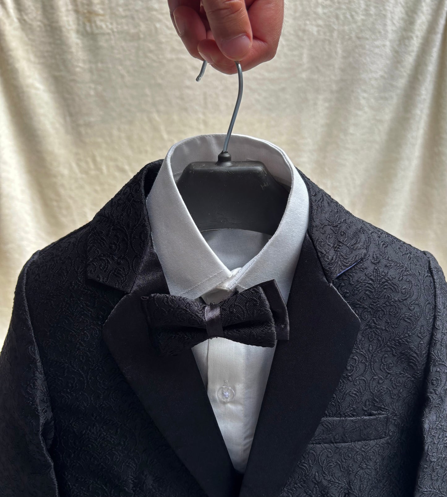 Textured Black Suit 4pc (101)