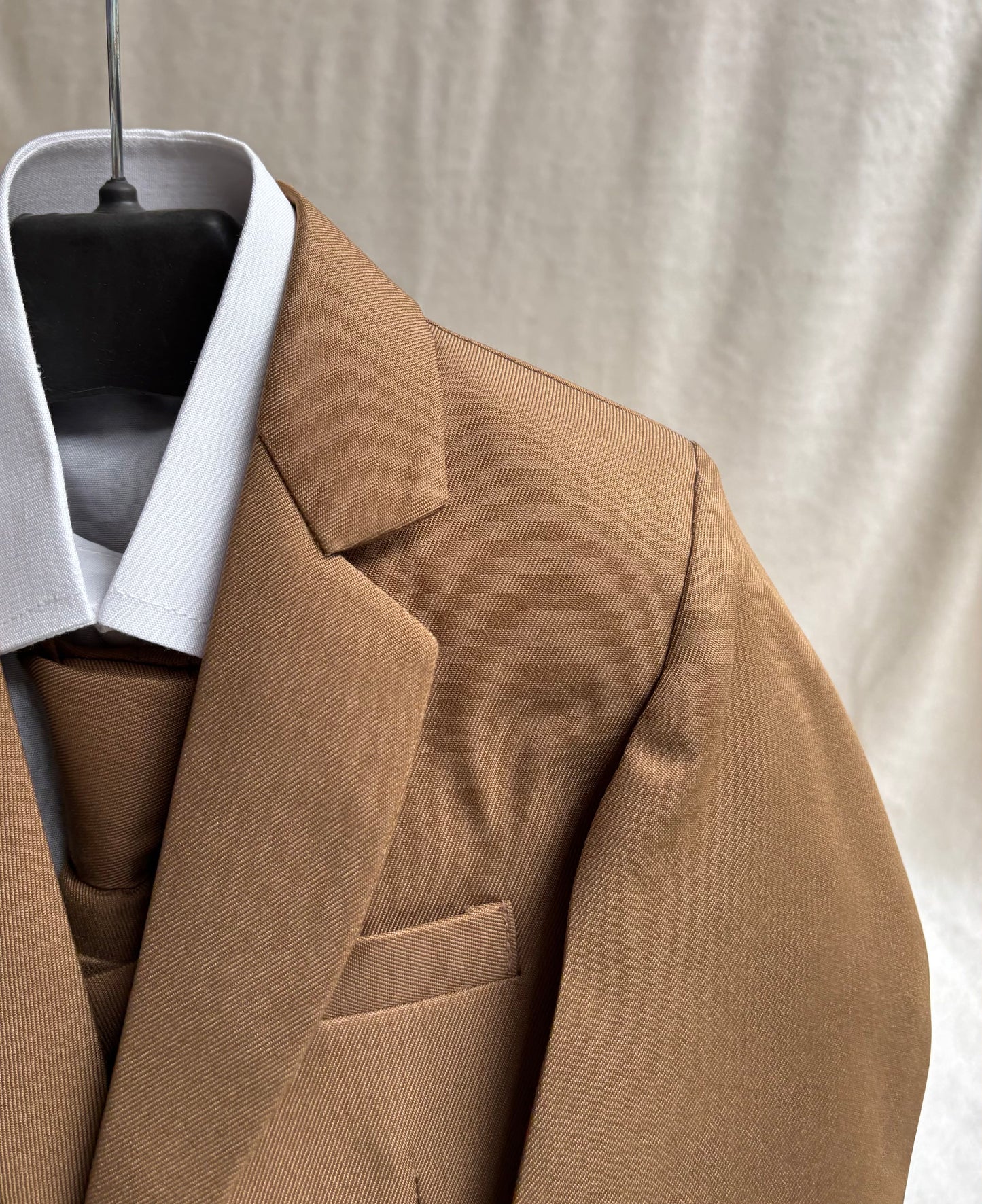 Camel Suit 4pc