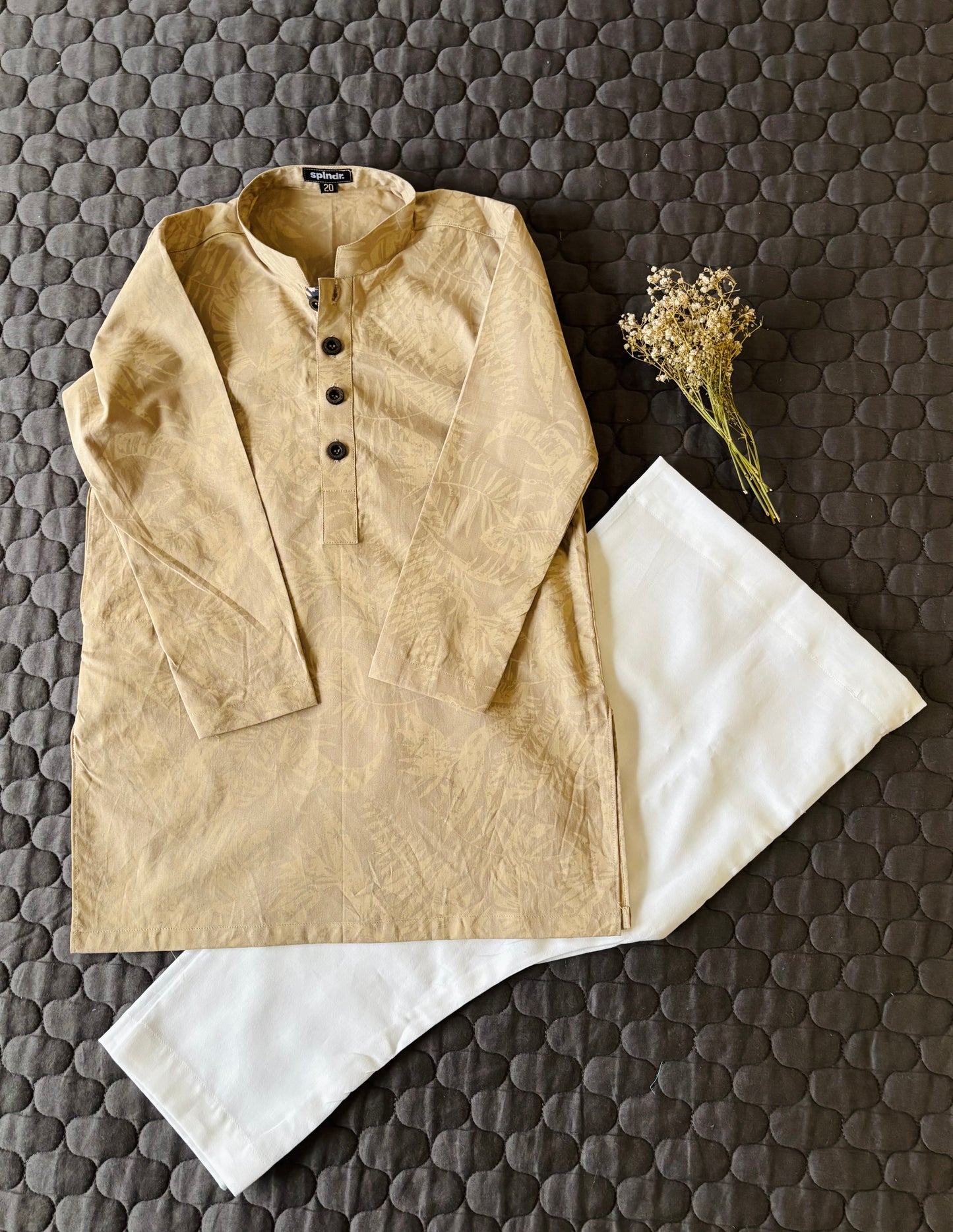 LIGHT BROWN FLORAL