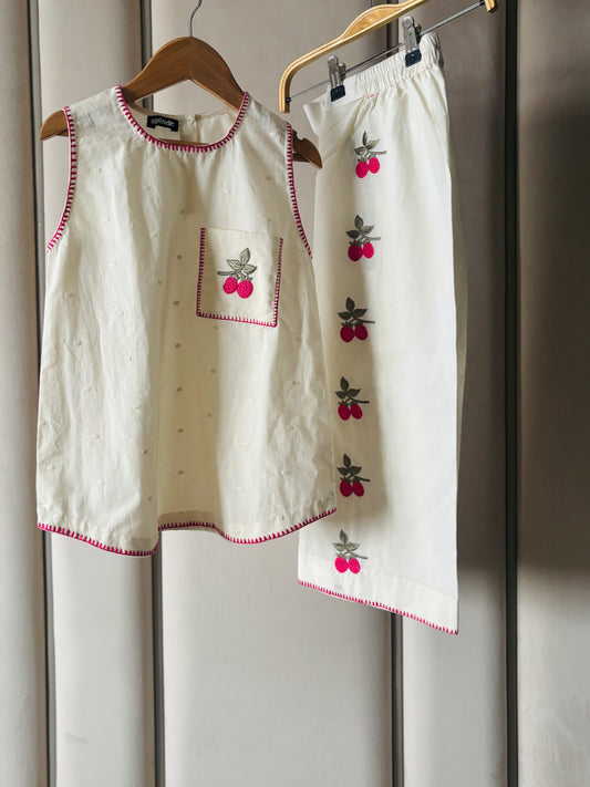 Ivory 2 pc