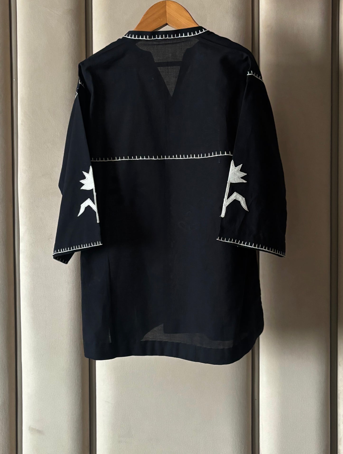 Black 2 pc