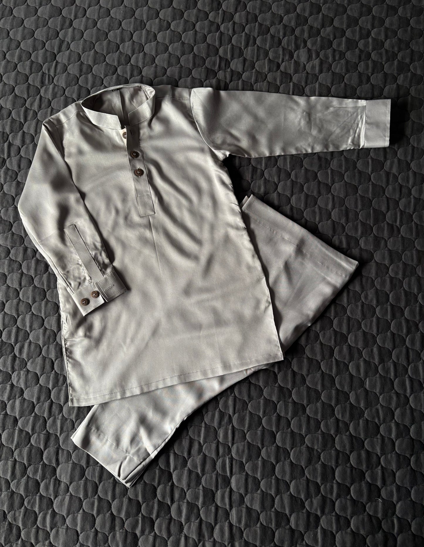 LIGHT TAUPE (BEIGE)