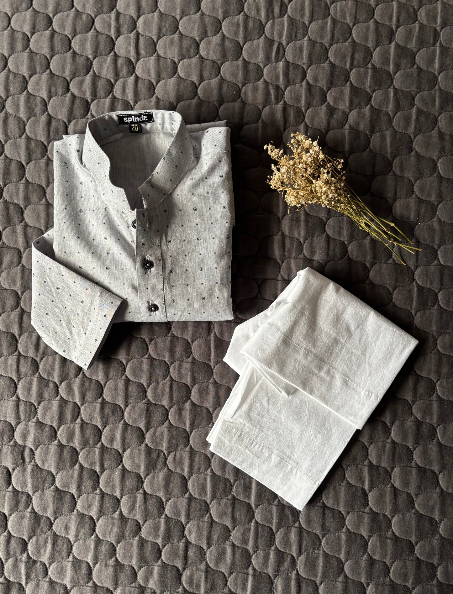 LIGHT GRAY