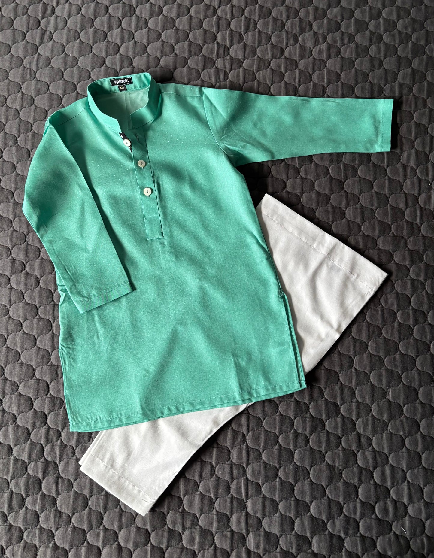 AQUA GREEN