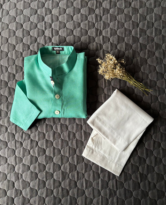 AQUA GREEN