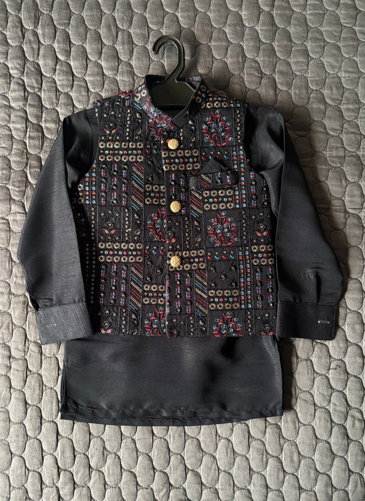 BLACK EMBROIDERED WAISTCOAT 3PC (WC2)