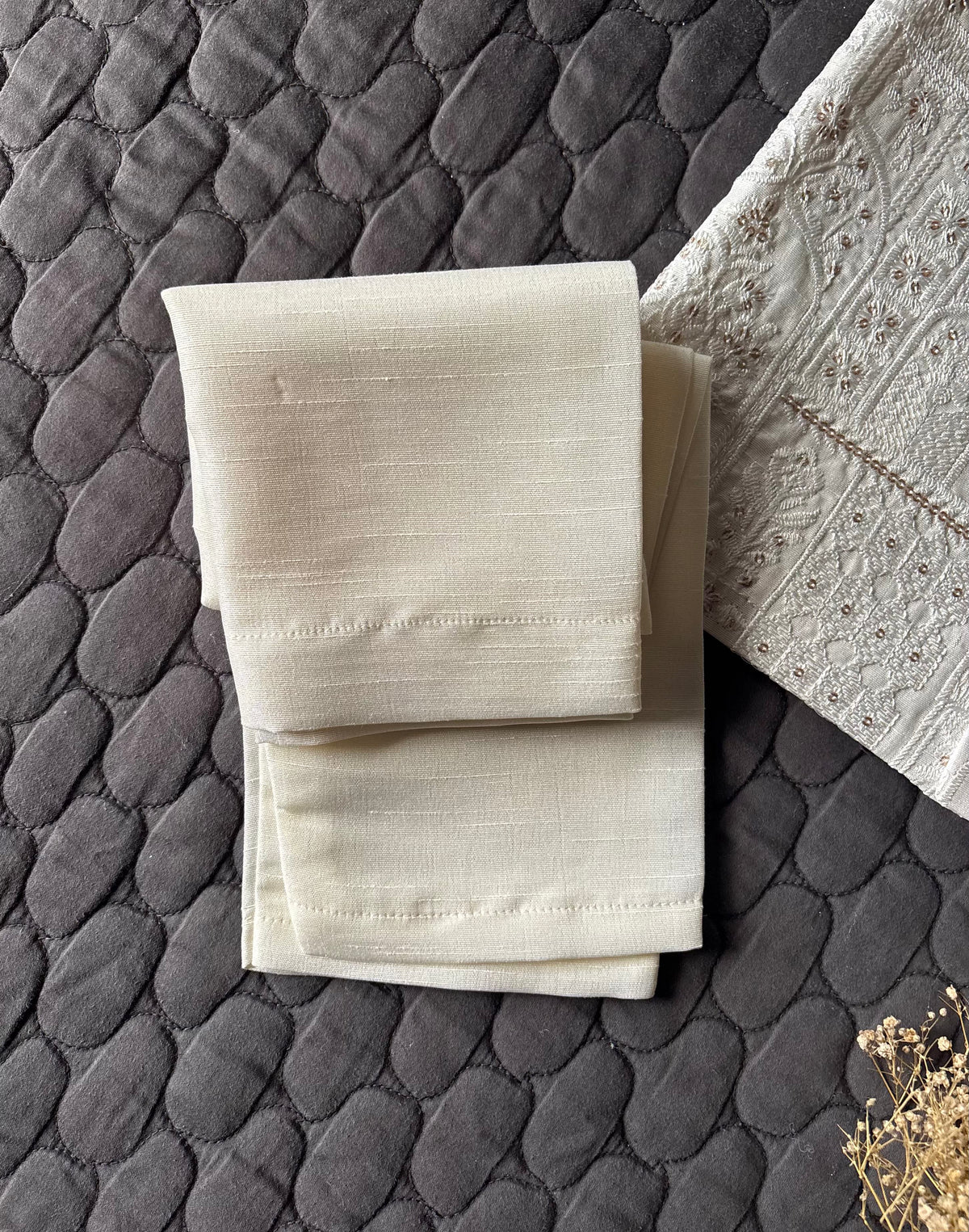 OFF-WHITE EMBROIDERED WAISTCOAT 3PC (WC1)