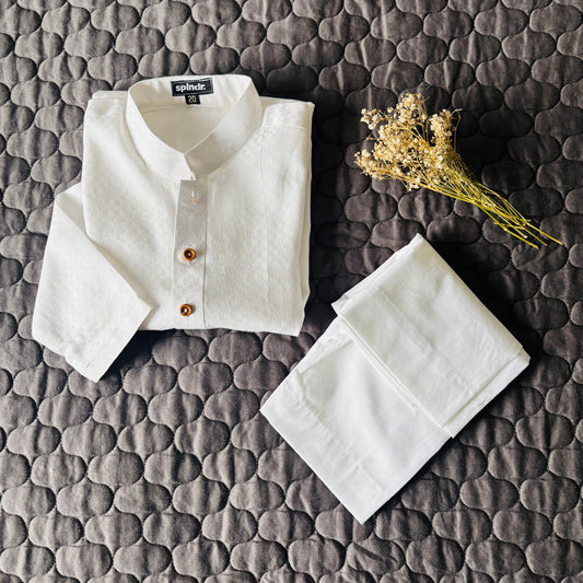 TEXTURED WHITE