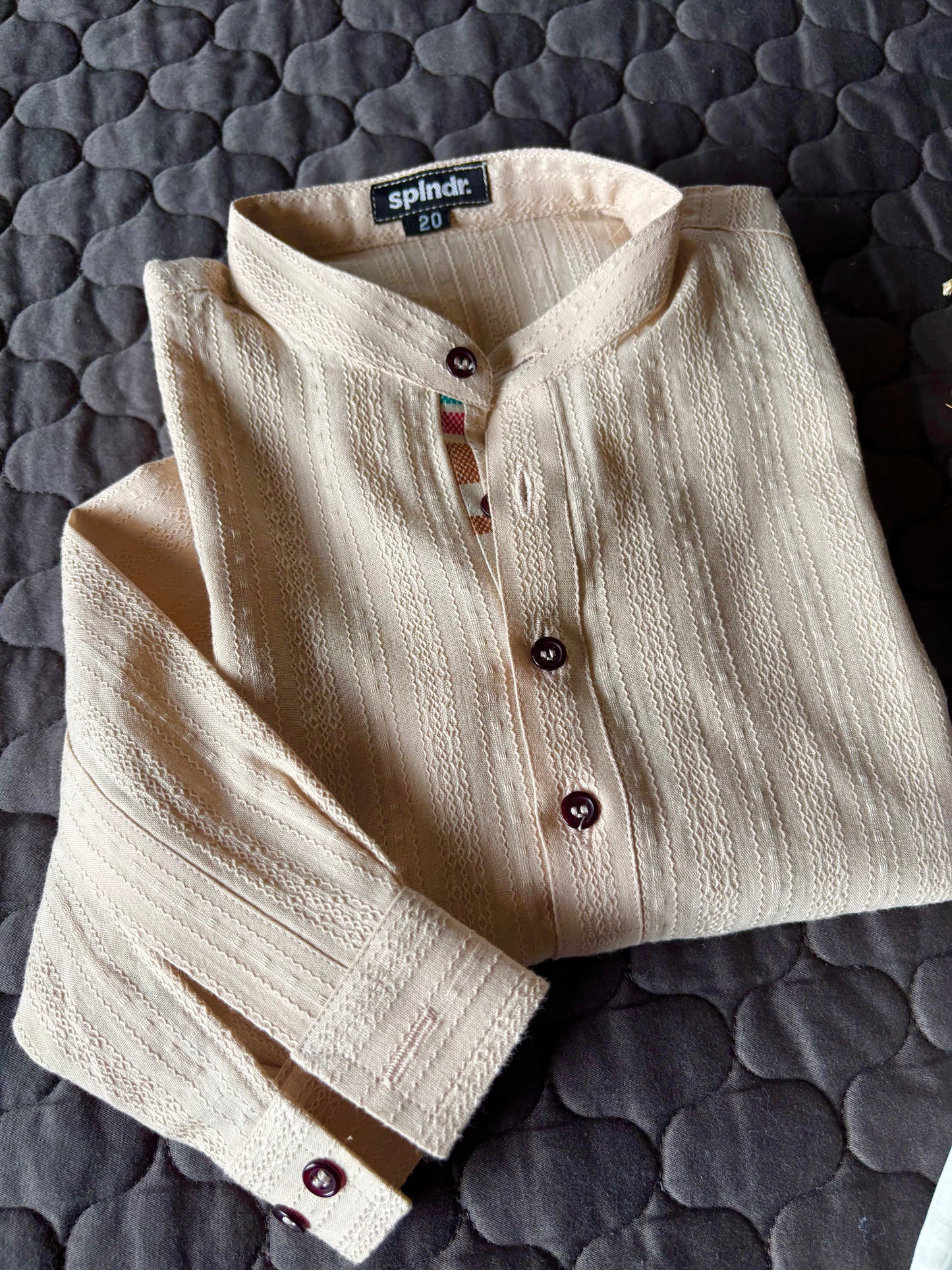 BEIGE DOBBY