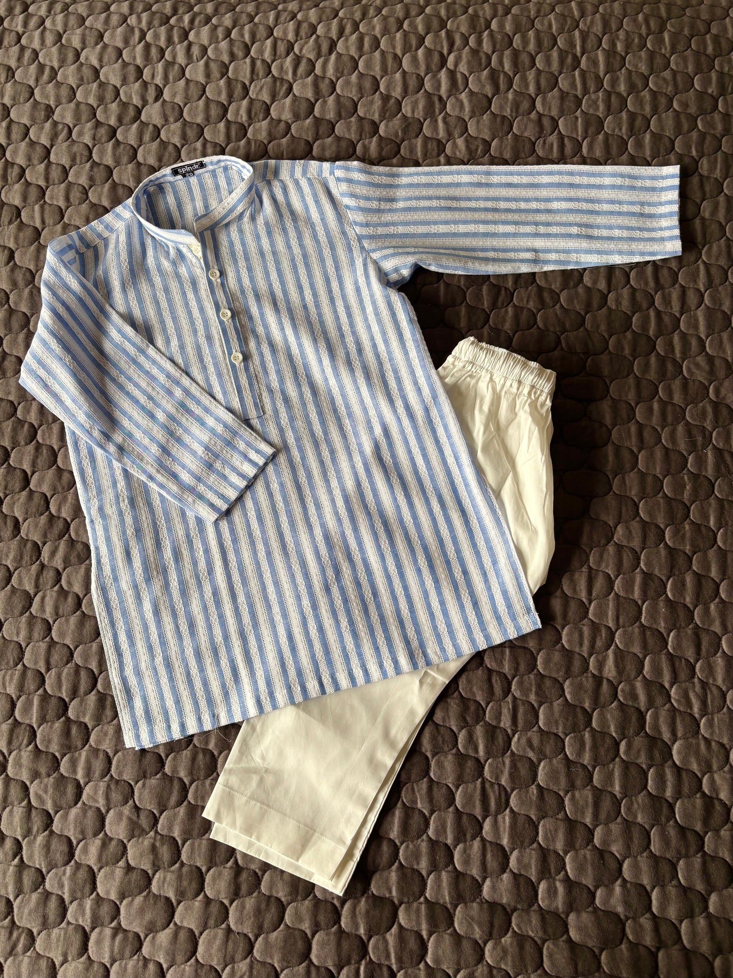 WHITE BLUE STRIPES