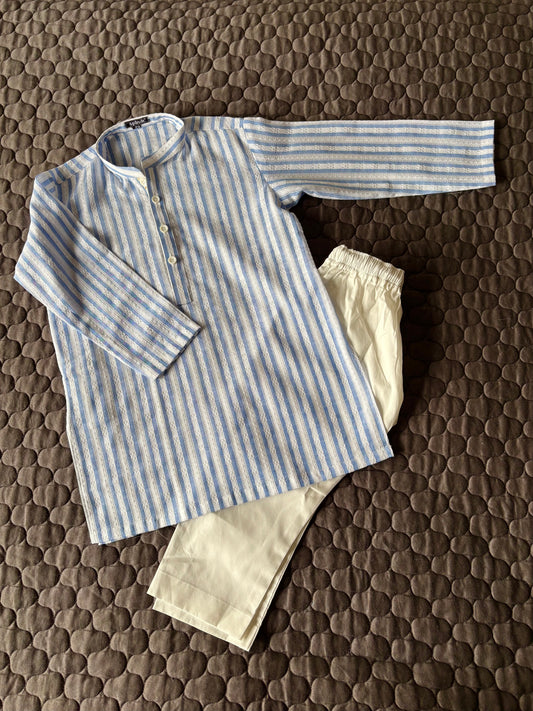 WHITE BLUE STRIPES