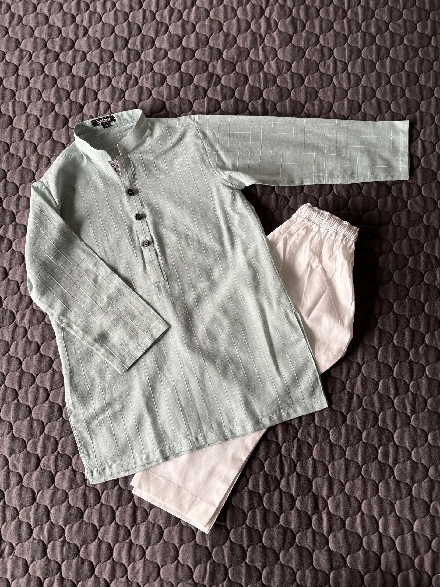 PASTEL GREEN