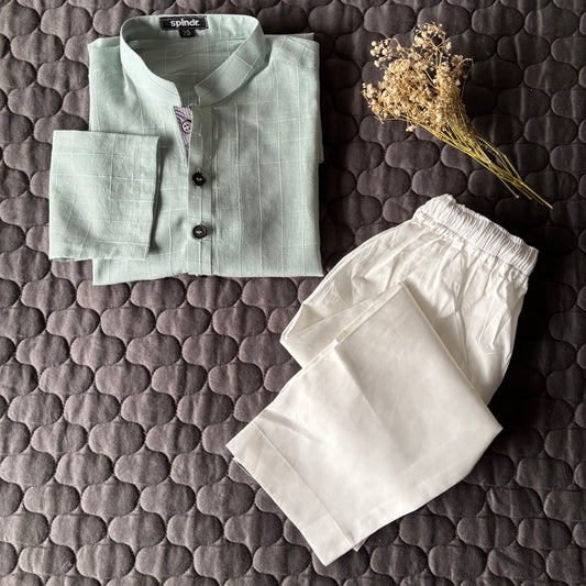 PASTEL GREEN