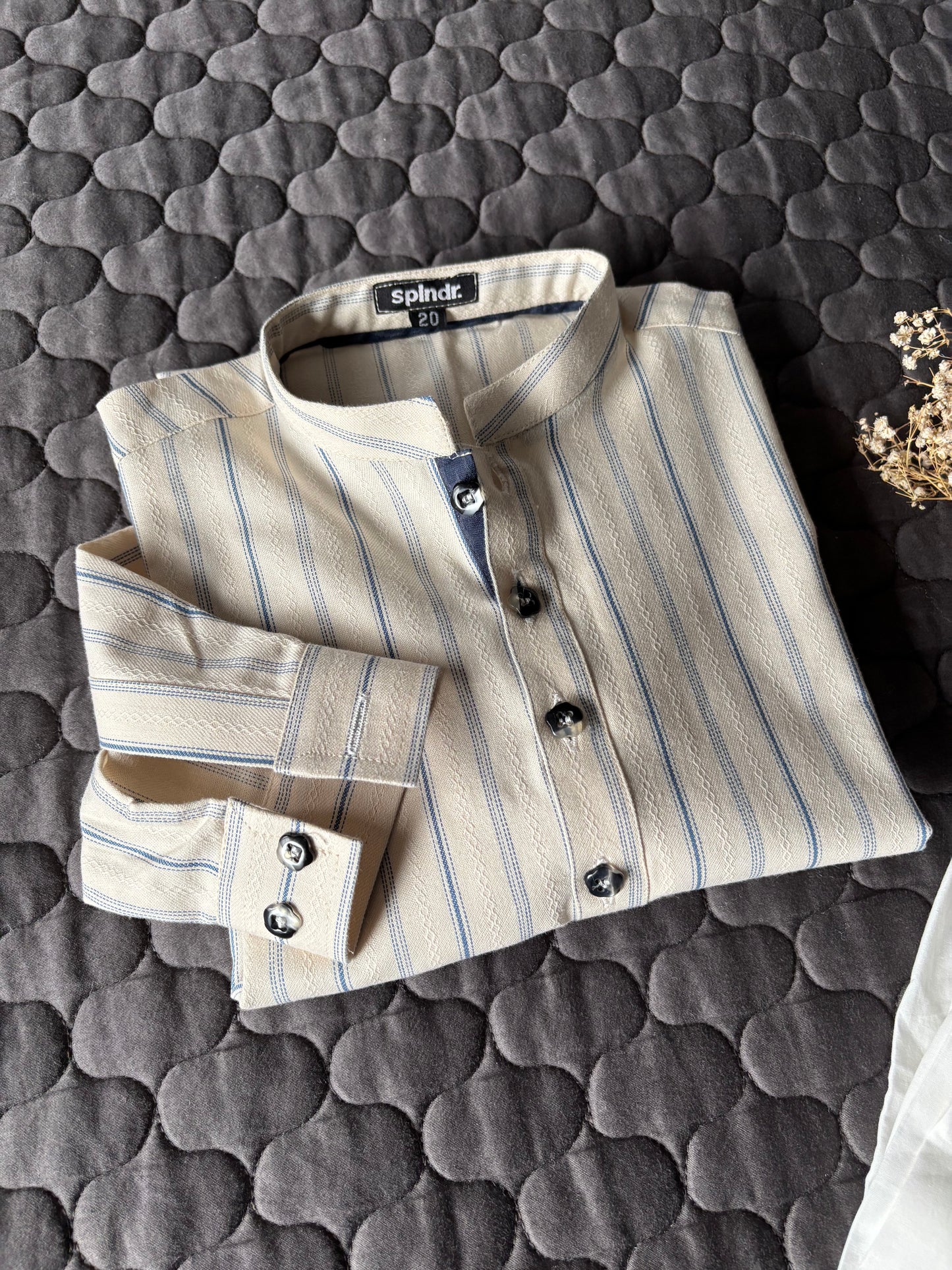 CREAM STRIPES