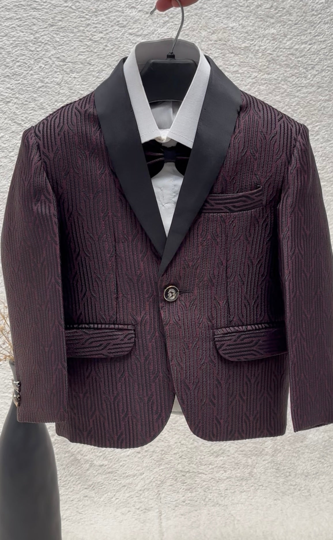 Self Textured Maroon Suit 4pc