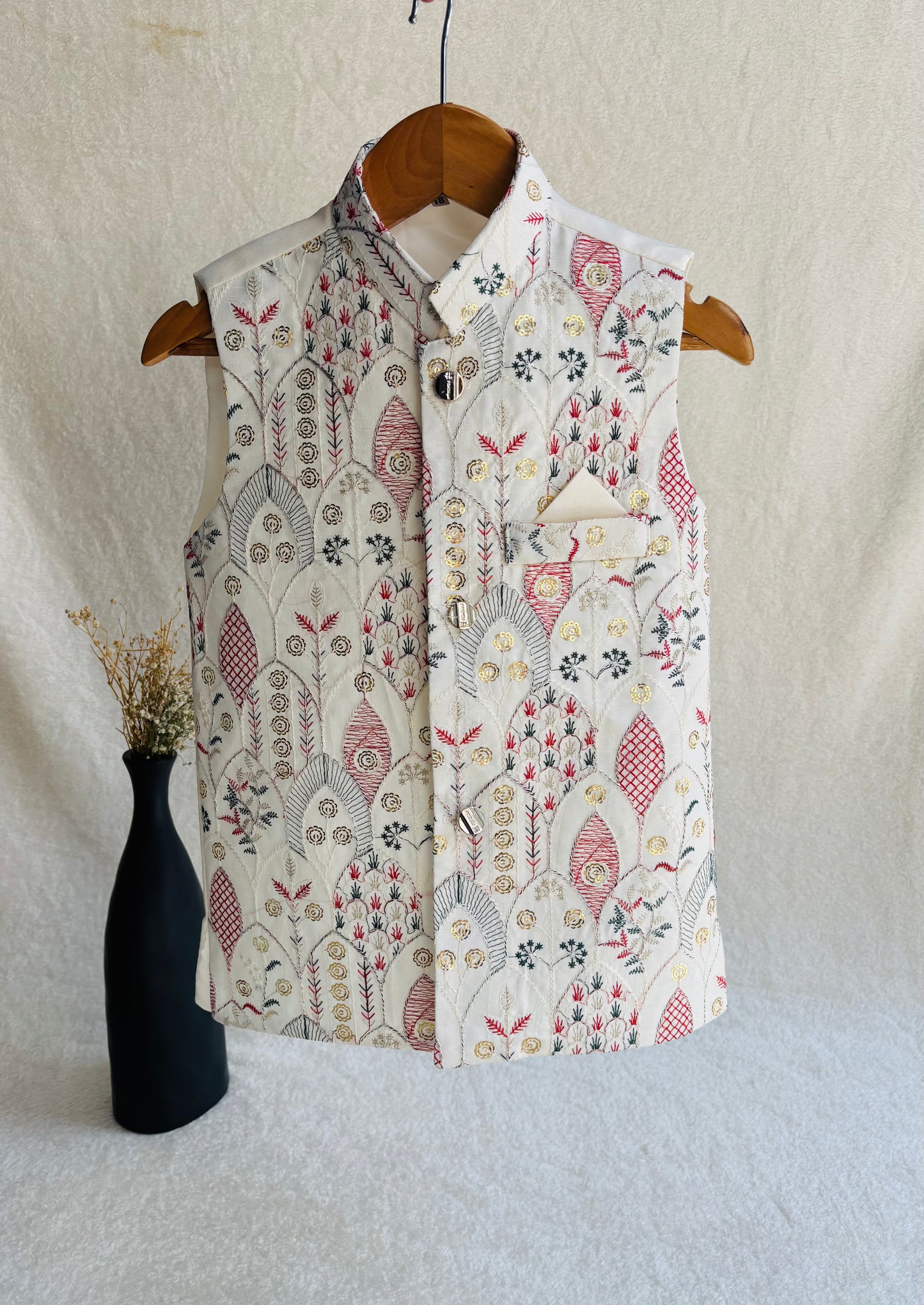 Off-White Floral Embroidered Waistcoat
