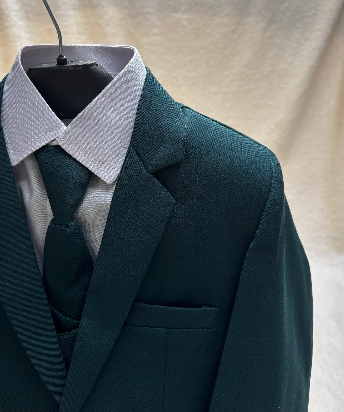Green Suit 4pc